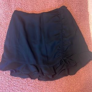 XS Cotton Candy LA frilled skirt with built in shorts